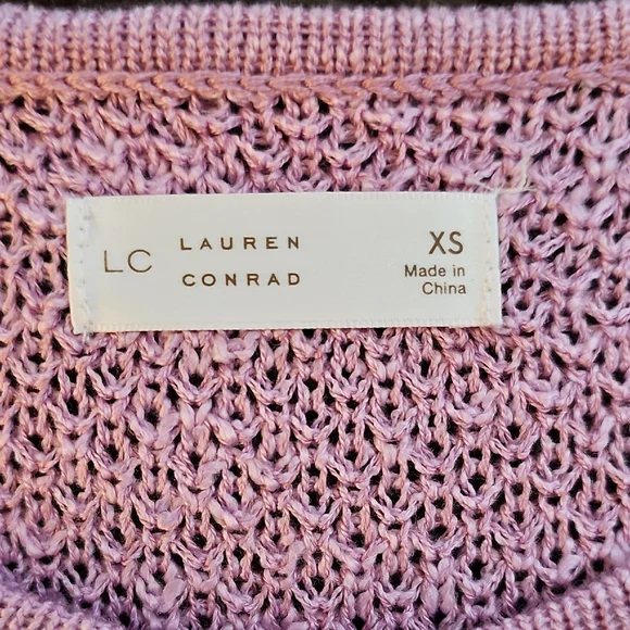 Top - Picture 15 of 16